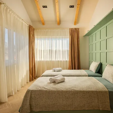 Luxury Boutique With Natural Pool, Istra Madre Villa